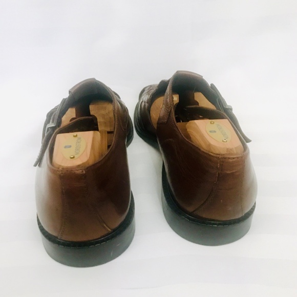 Tommy Bahama Men’s Fishermen’s Sandals Leather W/ Buckle (Size: 11)